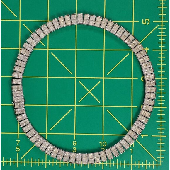 Vintage Elegant Double Row Square Rhinestone Necklace. - Picture 7 of 7